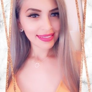 Meet your Posher, Ceidy